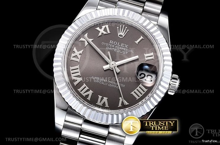 0914 RMDJ0253E – DJ Midsize 31mm Sophisticated 825
